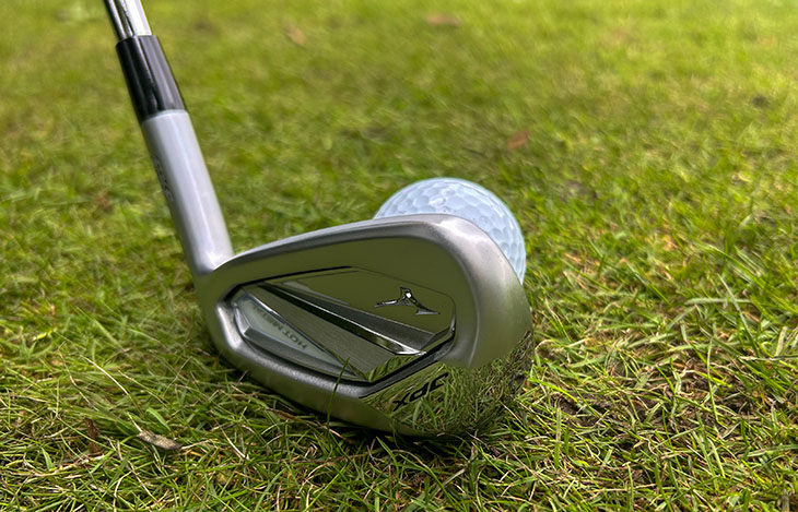 Mizuno JPX925 Hot Metal Irons